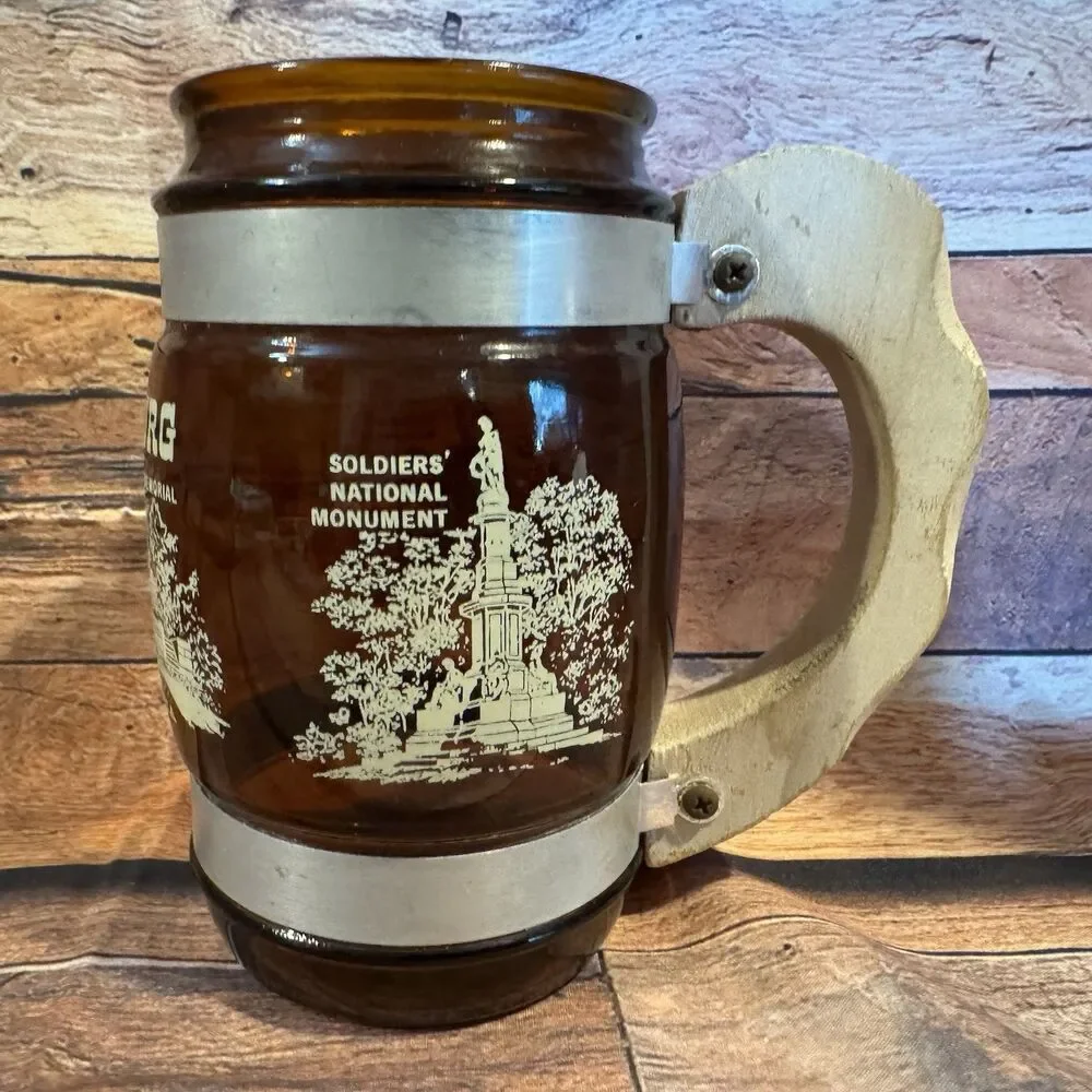 Vintage Gettysburg PA Souvenir Mug Siesta Ware Amber Glass Barrel Wood Handle